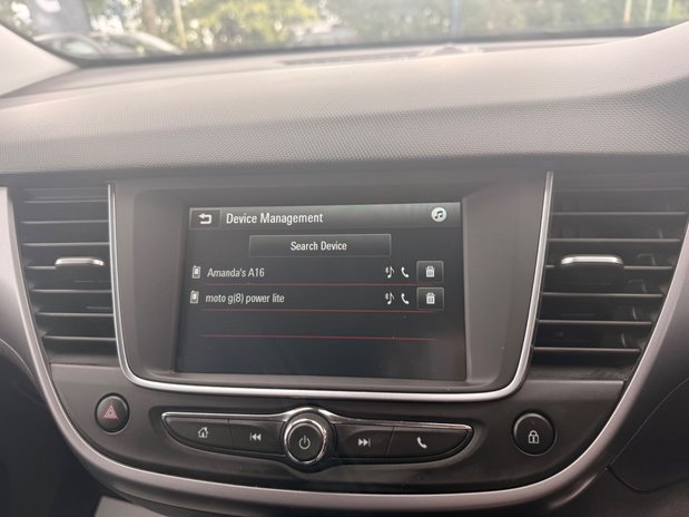 Vauxhall Crossland X SE 24