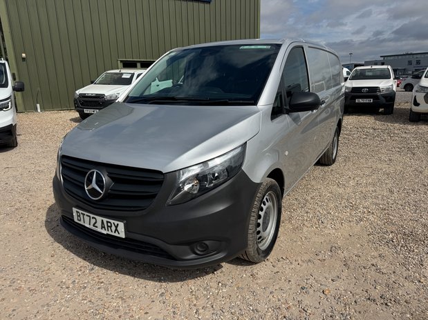 Mercedes-Benz Vito AUTO LWB L2H1 Low Roof Progressive 114 Camera EURO 6 2