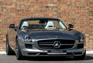 Mercedes-Benz SLS GT Roadster