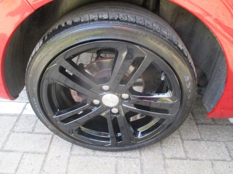 Peugeot 208 1.2 PureTech GT Line Euro 6 (s/s) 5dr 10