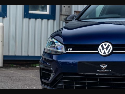 Volkswagen Golf 2.0 Golf R TSi 4Motion Semi-Auto 4WD 5dr 26