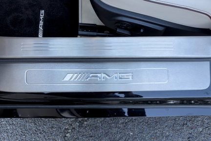 Mercedes-Benz SLS AMG GT ROADSTER- I OF ONLY 2 UK Cars 23