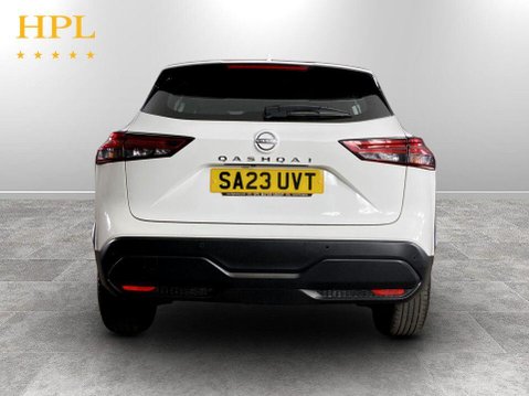 Nissan Qashqai 1.3 DIG-T MHEV Acenta Premium SUV 5dr Petrol Hybrid Manual Euro 6 (s/s) (14 6
