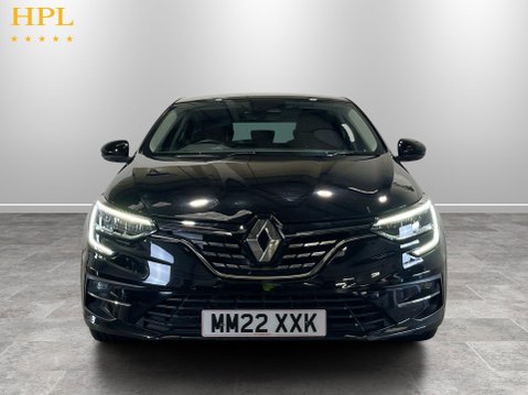 Renault Megane 1.6 E-TECH 9.8kWh Iconic Hatchback 5dr Petrol Plug-in Hybrid Auto Euro 6 (s 2