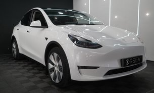 Tesla Model Y LONG RANGE AWD Battery SOH 90% Good Tyres One Owner VAT Qualifying 8