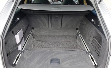 Audi RS6 Avant Performance 17