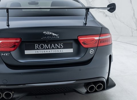 Jaguar XE SV PROJECT 8 36