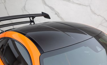 Mercedes-Benz Amg GT BLACK SERIES 43