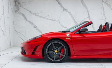 Ferrari 430 Scuderia SPIDER 16M 37
