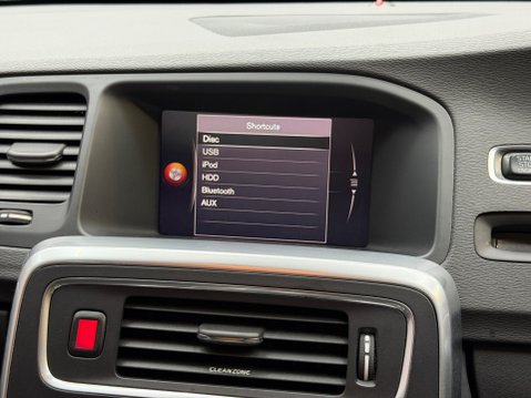 Volvo V60 2.0 D4 R-Design Lux Nav Euro 6 (s/s) 5dr 69