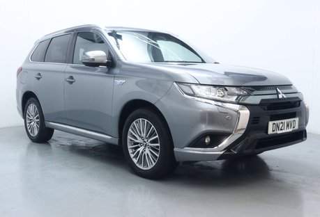 Mitsubishi Outlander 2.4h TwinMotor 13.8kWh Dynamic Safety SUV 5dr Petrol Plug-in Hybrid CVT 4WD