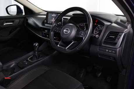 Nissan Qashqai DIG-T ACENTA PREMIUM MHEV 4