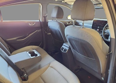 Hyundai IONIQ 1.6 h-GDi Premium Hatchback 5dr Petrol Hybrid DCT Euro 6 (s/s) (141 ps) 10