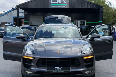 Porsche Macan D S PDK - £14K EXTRAS -AIR SUSPENSION -PDLS+ -BOSE -SIDE SKIRTS -ACC-CAMERA 18