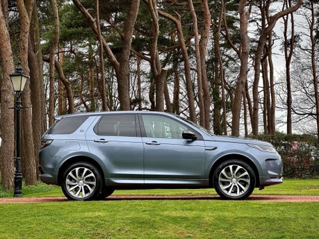 Land Rover Discovery Sport R-DYNAMIC HSE PHEV 25