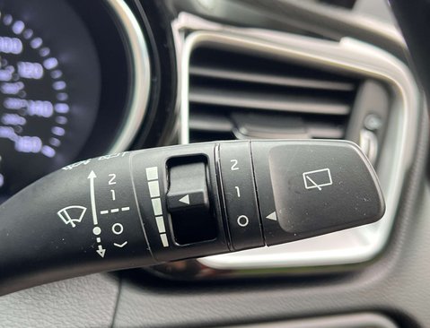Kia Xceed 1.0 XCeed Connect ISG 5dr 25