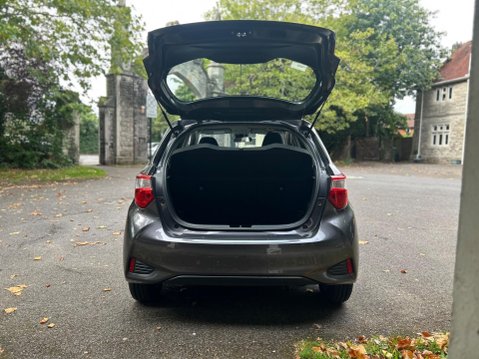 Toyota Yaris VVT-I ICON 41