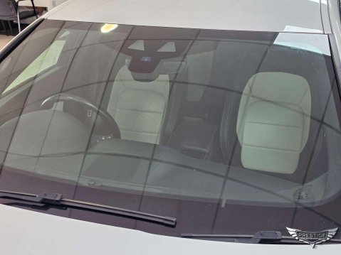 Jaguar XE 2.0i GPF R-Sport Auto Euro 6 (s/s) 4dr 26
