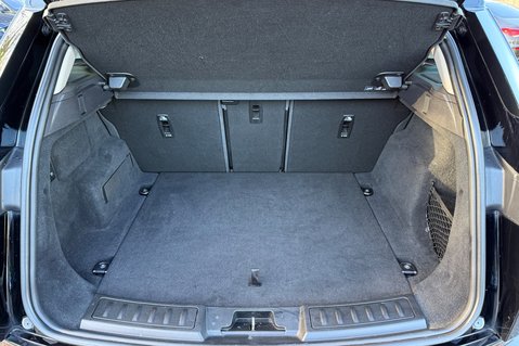 Land Rover Range Rover Evoque S MHEV - MERIDIAN SOUND SYSTEM - CAMERA - APPLE CAR PLAY -FULL HISTORY 52