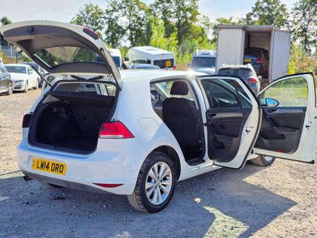 Volkswagen Golf 1.2 TSI BlueMotion Tech S Hatchback 5dr Petrol DSG Euro 5 (s/s) (105 ps) 17