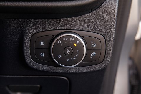 Ford Fiesta ST-LINE EDITION MHEV 15