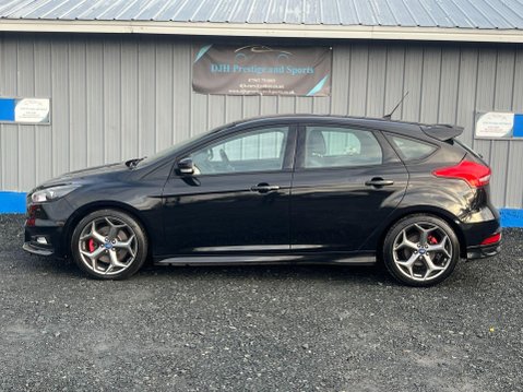 Ford Focus 2.0T EcoBoost ST-3 Euro 6 (s/s) 5dr 20