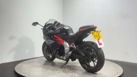 Lexmoto LXR 2020 21K RUNNING PROJECT SPORTS BIKE 125CC LEARNER 5