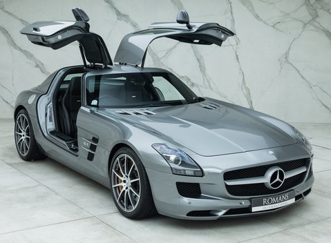 Mercedes-Benz SLS AMG 7