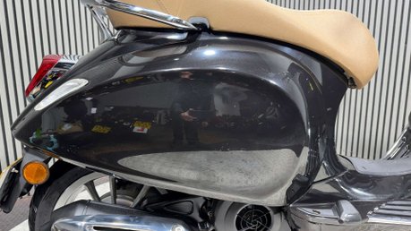 Piaggio Vespa Primavera 2021 9K LONG MOT SERVICED 125CC LEARNER LEGAL SCOOTER 12