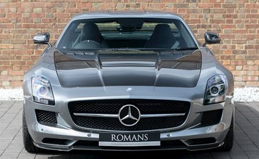Mercedes-Benz SLS AMG GT Final Edition 4