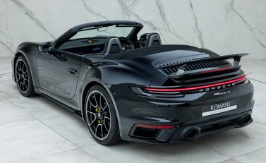 Porsche 911 Turbo S Cabriolet (992) 12