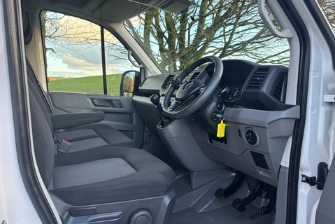 Volkswagen Crafter CR35 140 ps Tdi L2 H2 Trendline Panel Van - No VAT 17