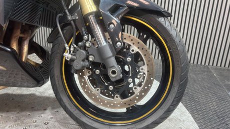 Suzuki GSR750 2011 ONLY 16K GOOD RUNNING NAKED PROJECT BIKE 750CC INLINE 4 7