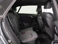 Audi Q8 3.0 TFSI V6 55 Black Edition SUV 5dr Petrol Tiptronic quattro Euro 6 (s/s) 23