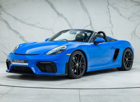 Porsche 718 SPYDER 1