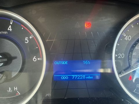 Toyota Hilux ACTIVE 4WD D-4D DCB 15