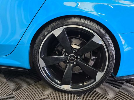 Audi RS4 4.2 FSI V8 Estate 5dr Petrol S Tronic quattro Euro 5 (450 ps) 47