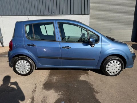 Renault Modus 1.2 16v Expression 5dr 7