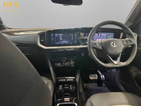 Vauxhall Mokka Electric 54kWh Ultimate SUV 5dr Electric Auto (Long Range) (156 ps) Air Con - Blueto 19