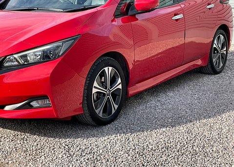 Nissan LEAF N-CONNECTA 4