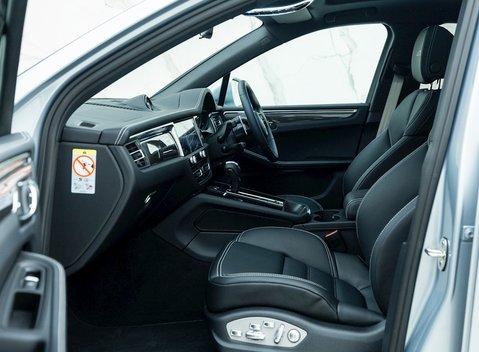 Porsche Macan GTS 14