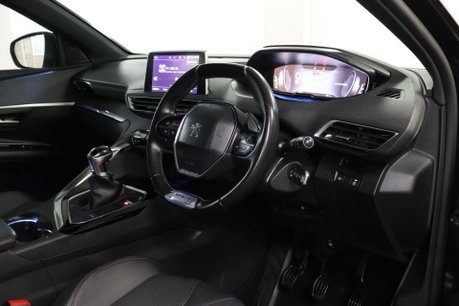 Peugeot 3008 PURETECH S/S GT LINE 5