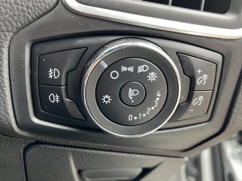 Ford Focus 1.6 125 Titanium 5dr Powershift 18