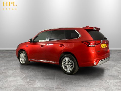 Mitsubishi Outlander 2.4h TwinMotor 13.8kWh 4h SUV 5dr Petrol Plug-in Hybrid CVT 4WD Euro 6 (s/s 5