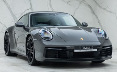 Porsche 911 Carrera S (992) 6