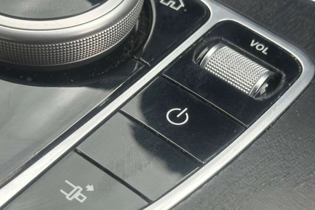 Mercedes-Benz E Class 2.0 E220d AMG Line Coupe 2dr Diesel G-Tronic+ Euro 6 (s/s) (194 ps) 34