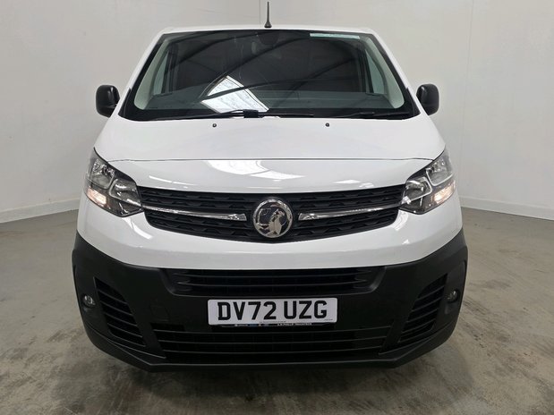 Vauxhall Vivaro Vauxhall Vivaro L2 Diesel 2900 1.5d 100ps Dynamic H1 Van 2