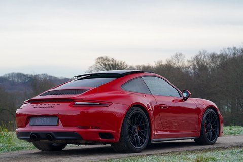 Porsche 911 CARRERA GTS PDK 4