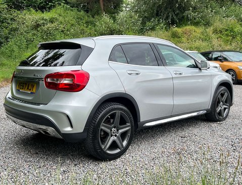 Mercedes-Benz GLA 2.1 GLA 220 AMG Line D 4Matic Auto 4WD 5dr 5