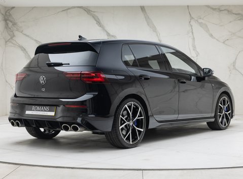 Volkswagen Golf R TSI 4MOTION 6